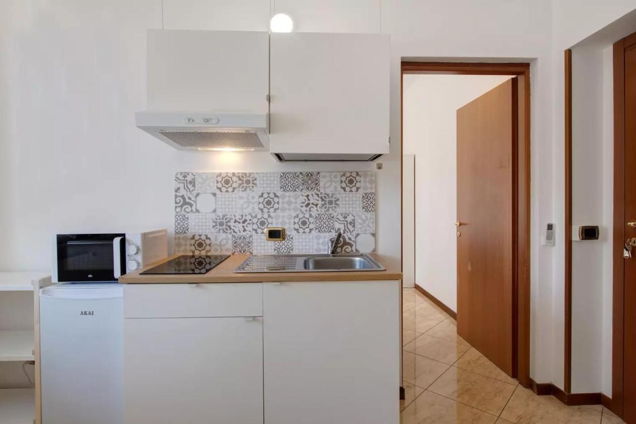 Civico 22 Apartman Peschiera del Garda Kültér fotó