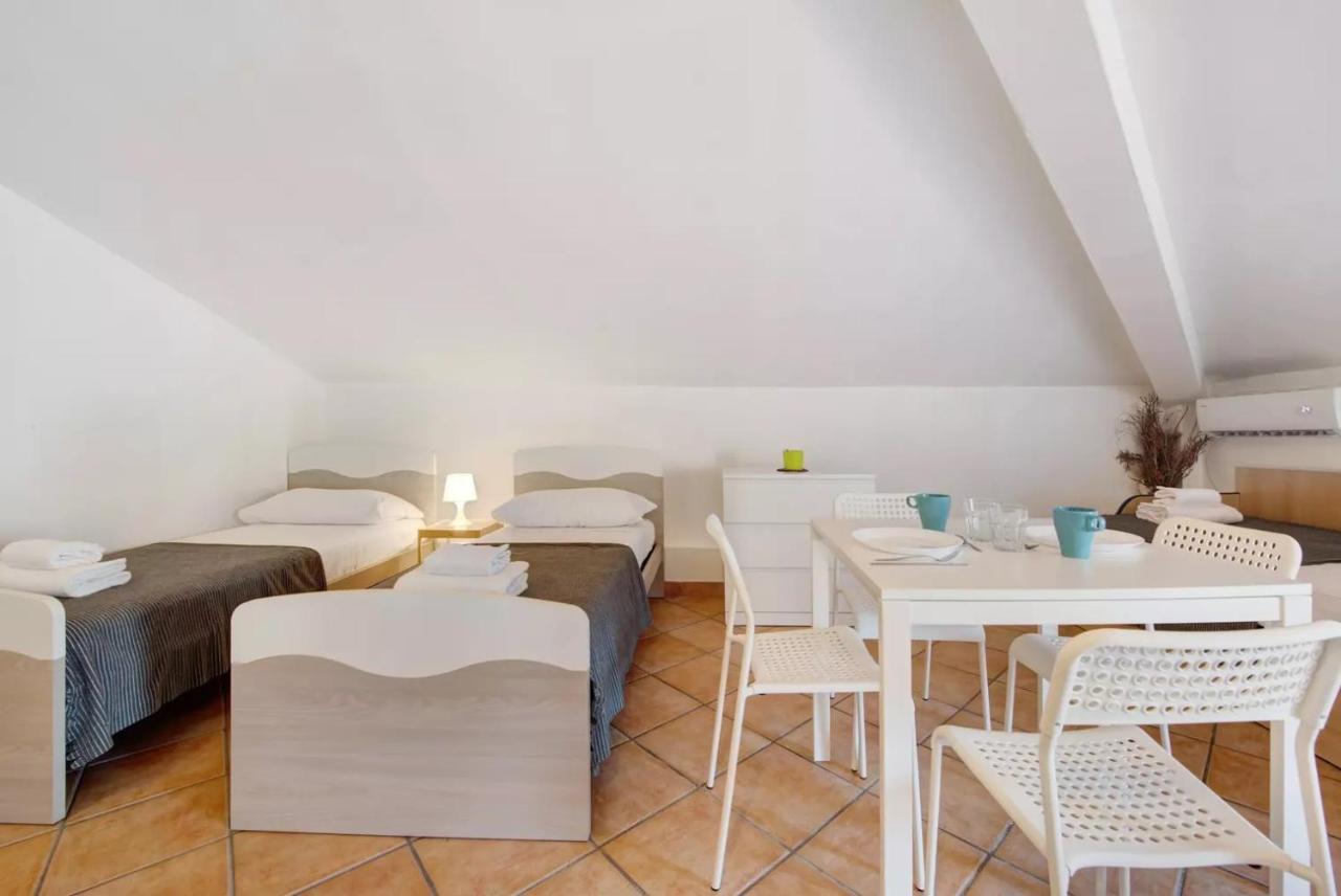 Civico 22 Apartman Peschiera del Garda Kültér fotó