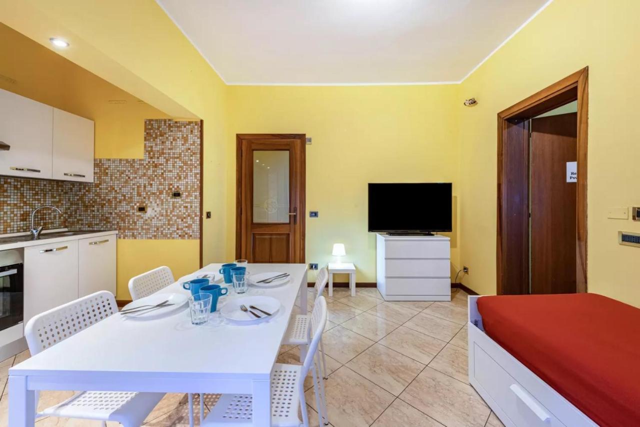 Civico 22 Apartman Peschiera del Garda Kültér fotó
