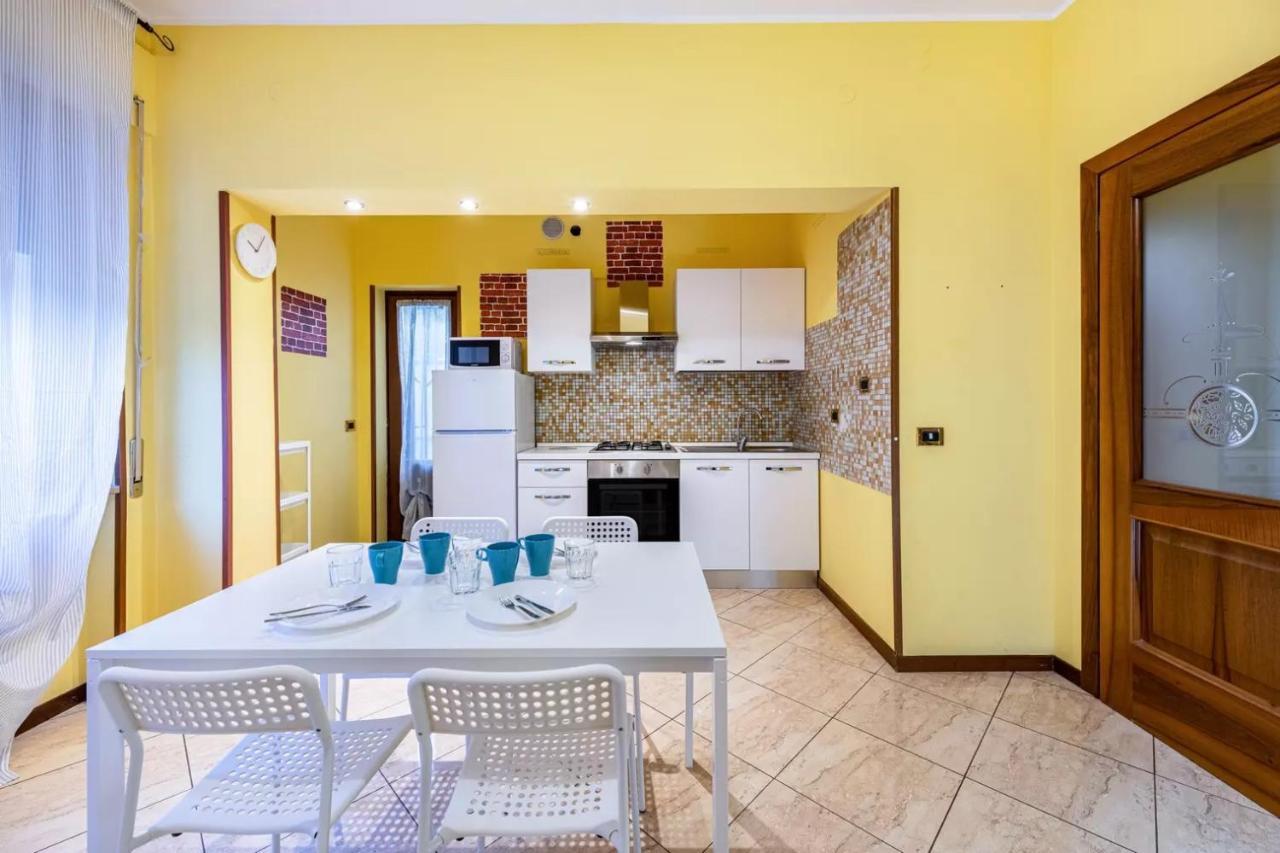 Civico 22 Apartman Peschiera del Garda Kültér fotó