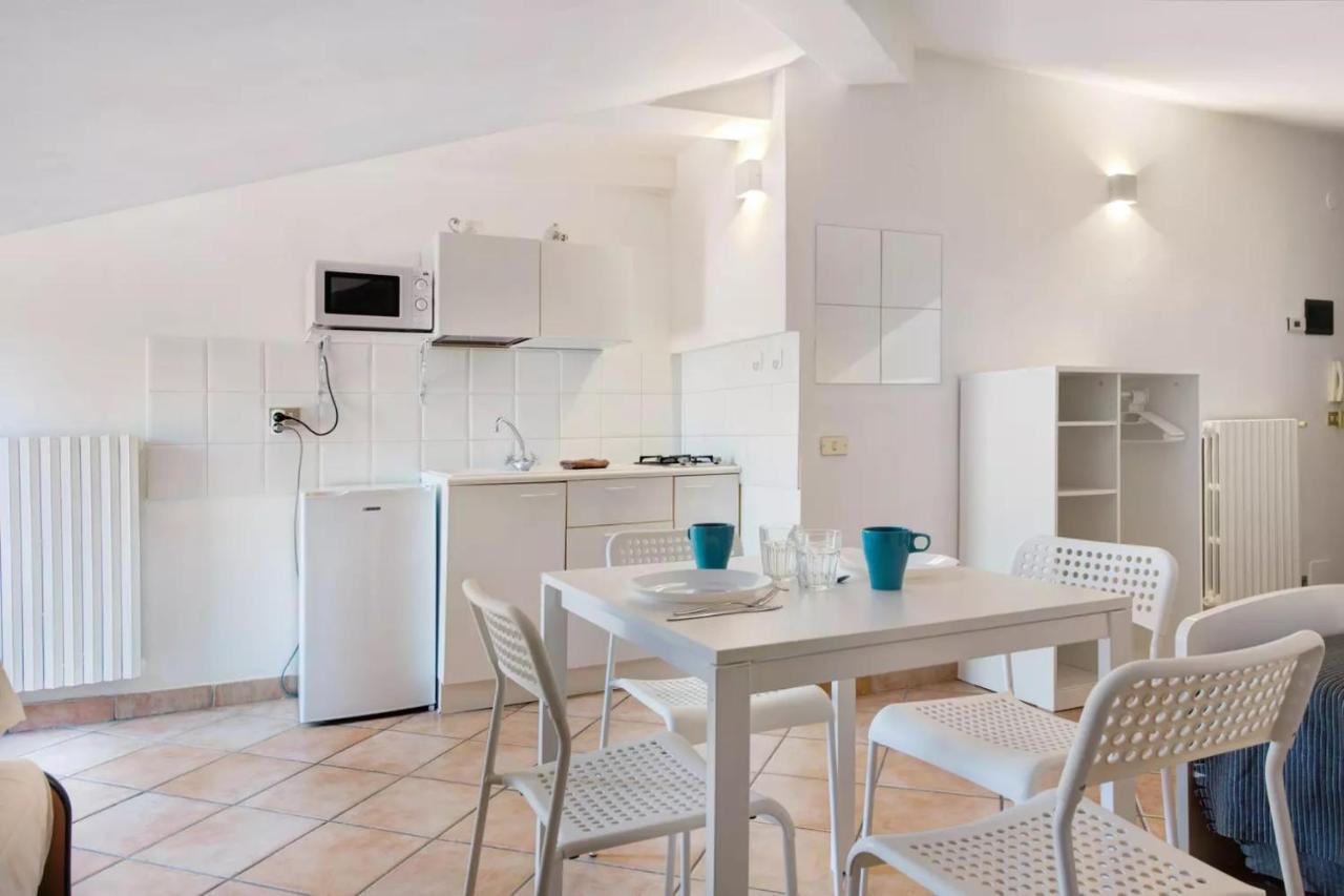Civico 22 Apartman Peschiera del Garda Kültér fotó