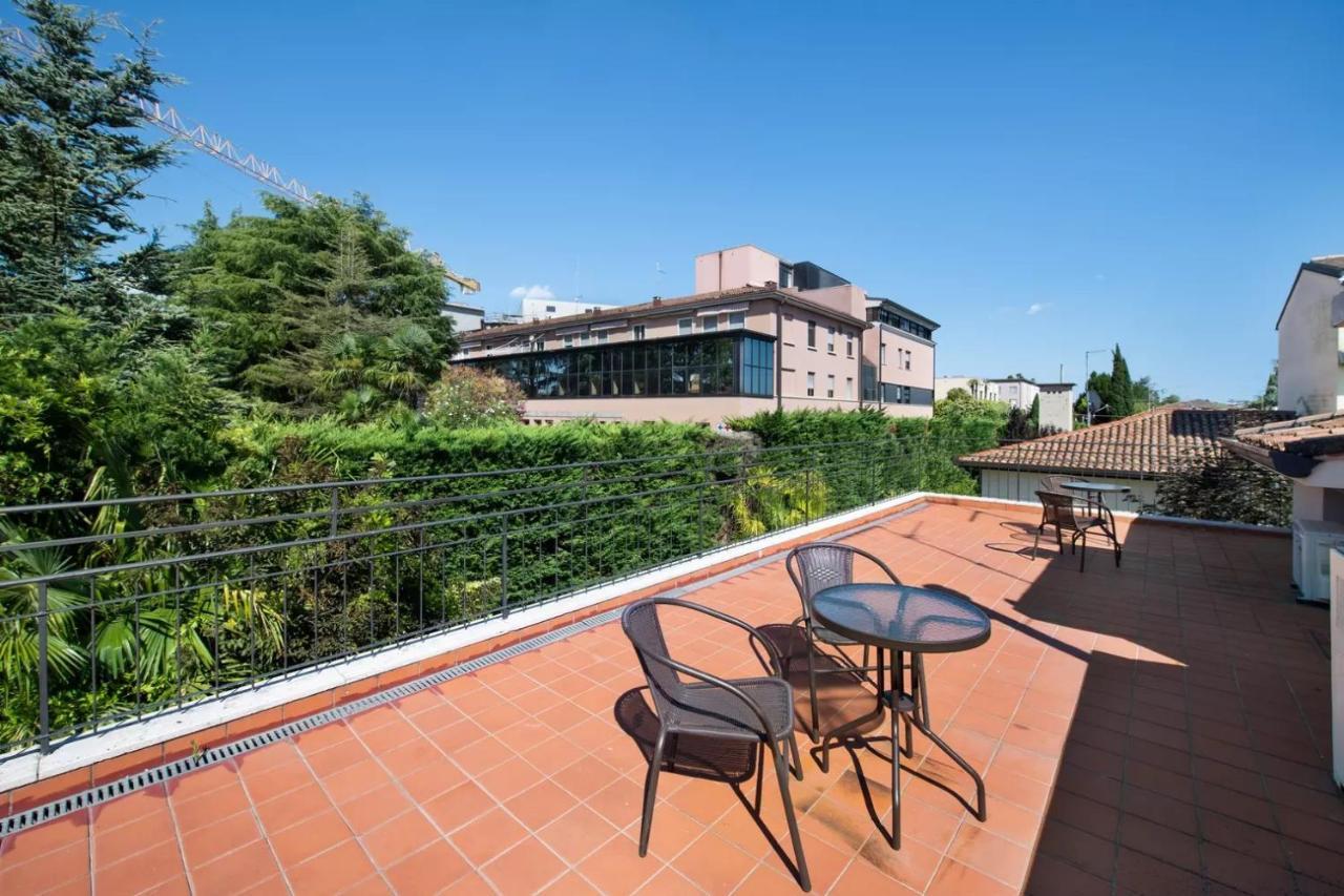 Civico 22 Apartman Peschiera del Garda Kültér fotó