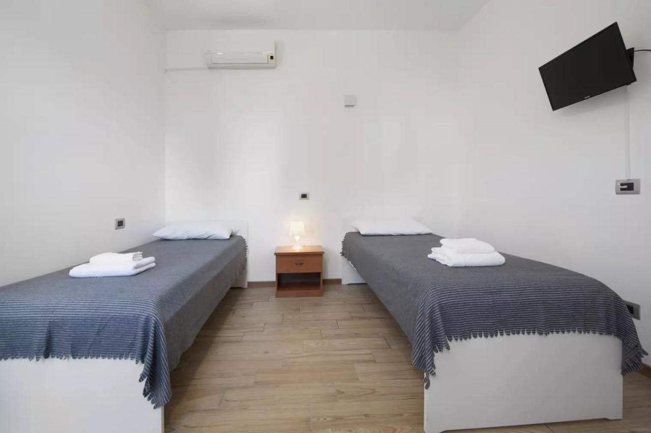 Civico 22 Apartman Peschiera del Garda Kültér fotó