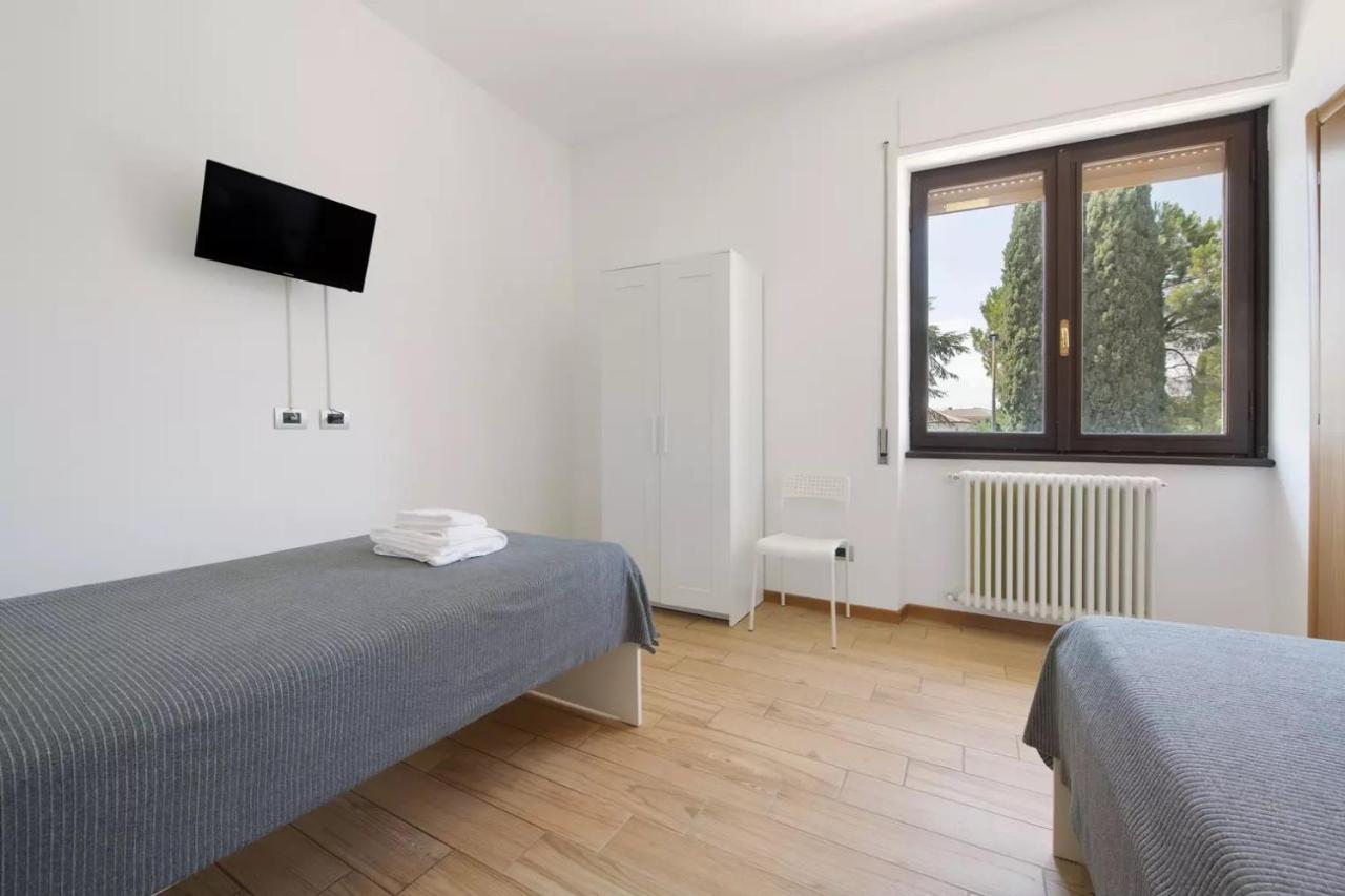 Civico 22 Apartman Peschiera del Garda Kültér fotó